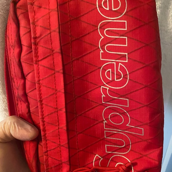 Supreme shoulder bag